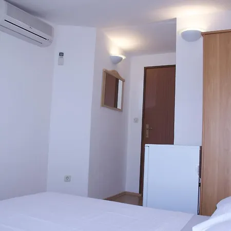 Bed and breakfast Misura 3*